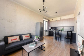 1BR Serene View Balcony Self checkin Keygo 54